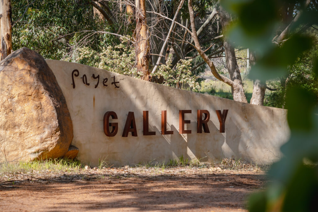 sign saying payet gallery