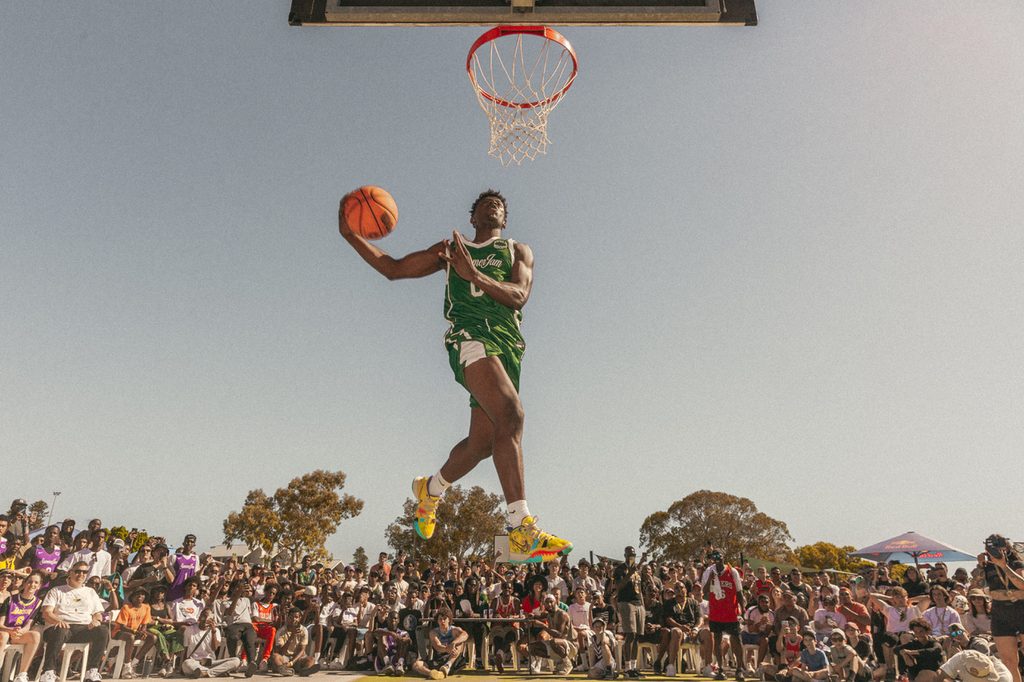 Basketballer Johnny Lutula, photo by Halim Mellick